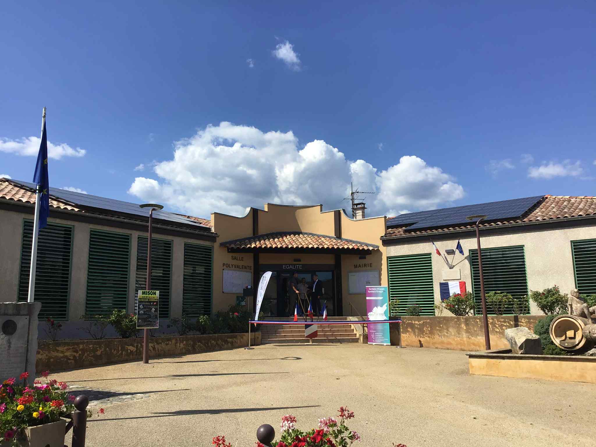 Inauguration photovoltaïque à la mairie de Mison