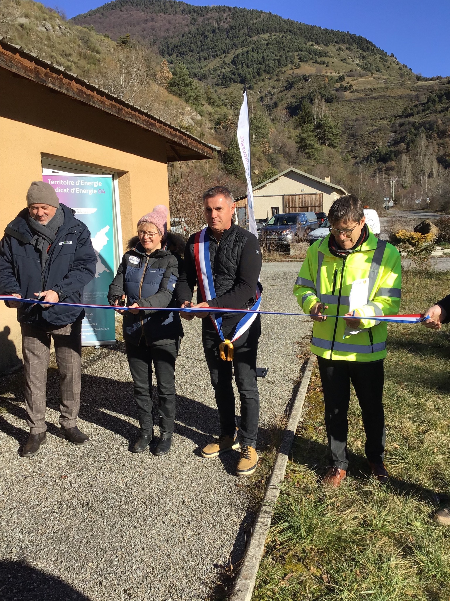 589917755 873288348549713 7627919151021793200 N